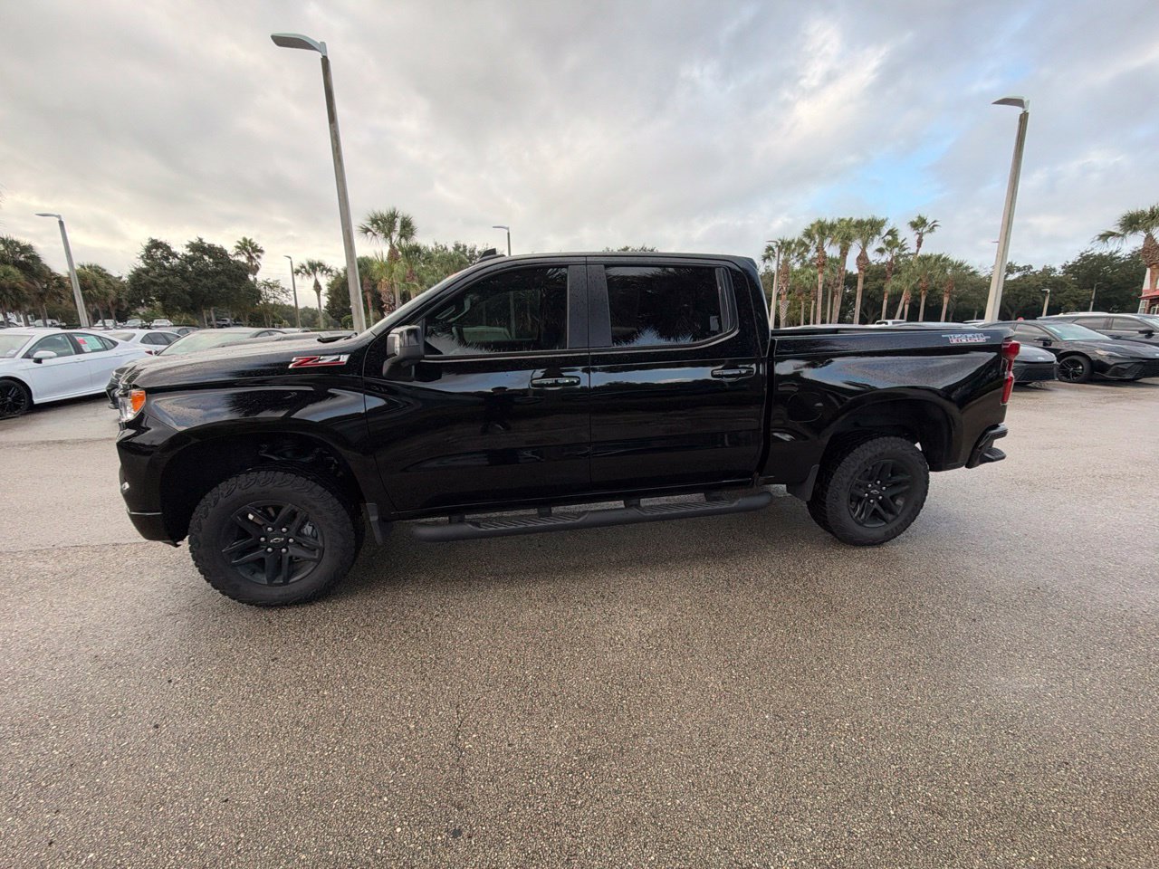Used 2026 Chevrolet Silverado 1500 LT Trail Boss w/ Safety Package AWD/4WD image 2