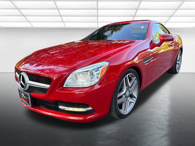 Used 2016 Mercedes-Benz SLK 300 image 1