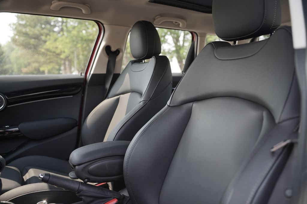 Certified 2024 MINI Cooper S FWD image 10