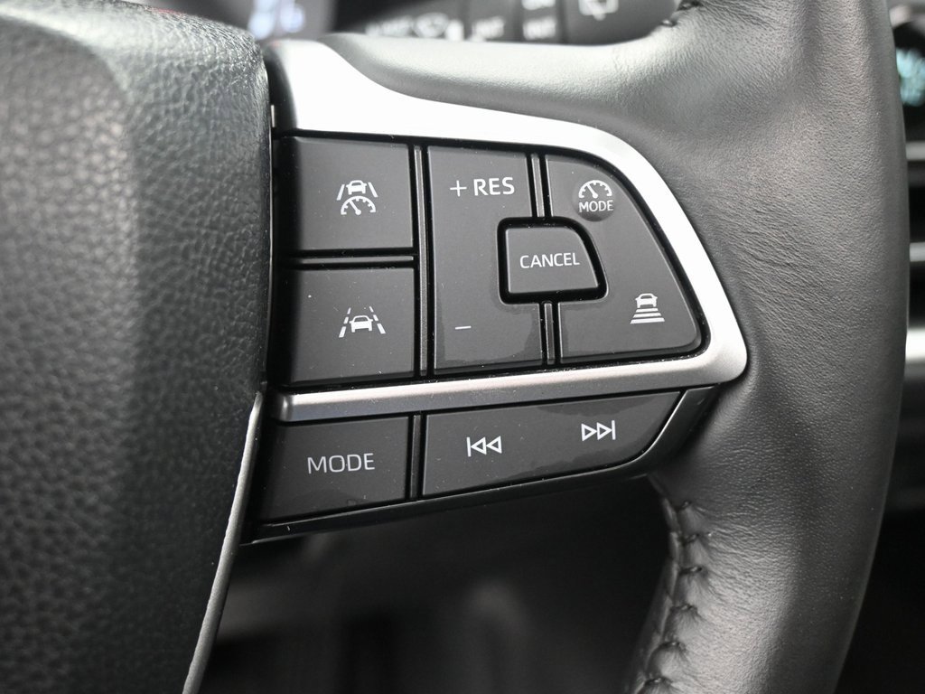 Used 2024 Toyota Grand Highlander XLE image 26