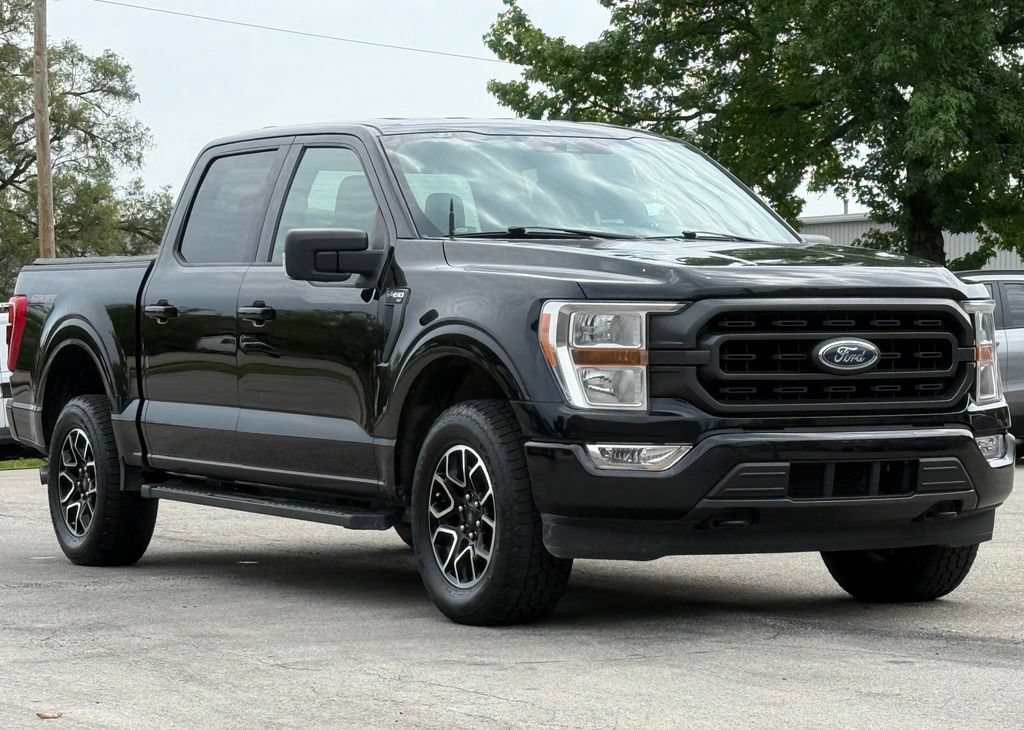 Used 2021 Ford F150 XLT w/ Equipment Group 301A Mid AWD/4WD image 8