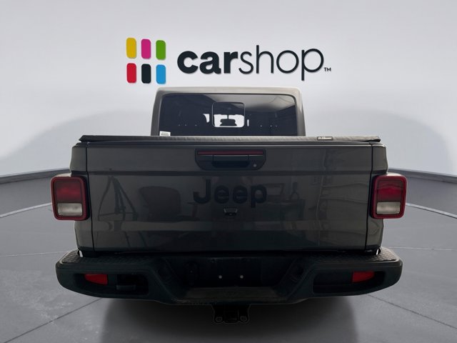 Used 2025 Jeep Gladiator Sport AWD/4WD image 4