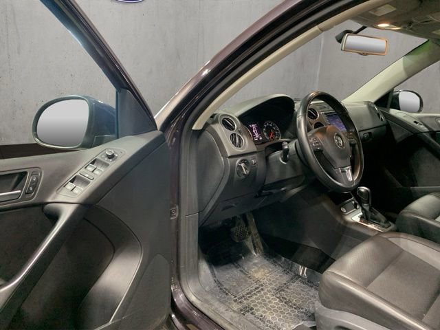 Used 2016 Volkswagen Tiguan SE AWD/4WD image 16