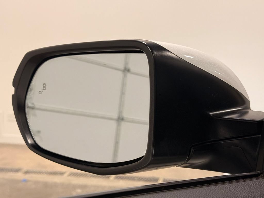 Used 2022 Honda CR-V EX image 12