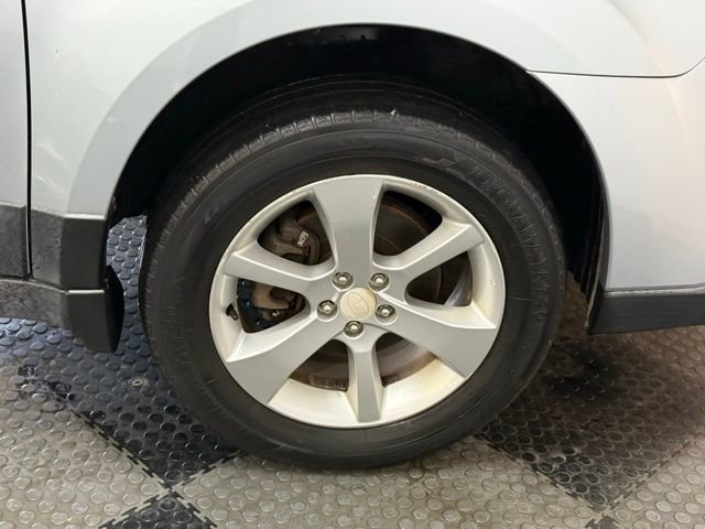 Used 2014 Subaru Outback 2.5i image 14