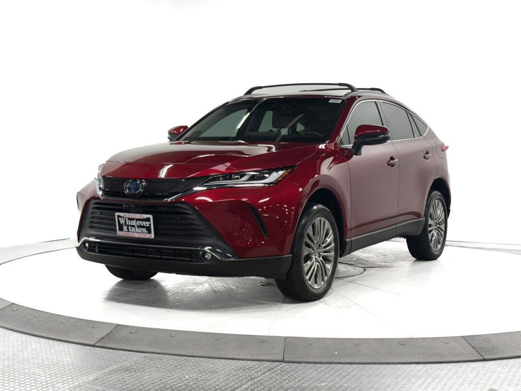 Used 2023 Toyota Venza Limited image 3