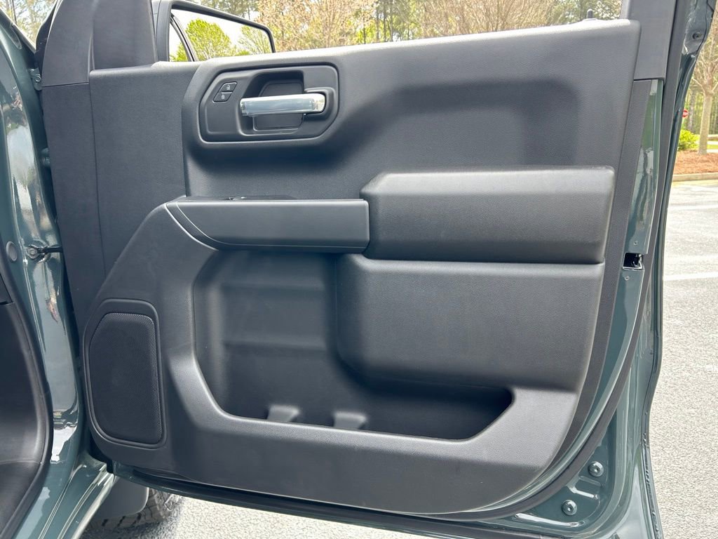 New 2026 Chevrolet Silverado 1500 Custom Trail Boss w/ LPO, Dark Essentials Package image 47