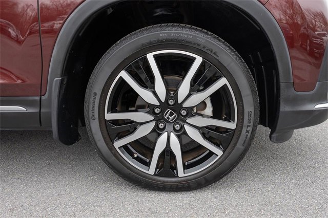 Used 2022 Honda Pilot Touring image 11