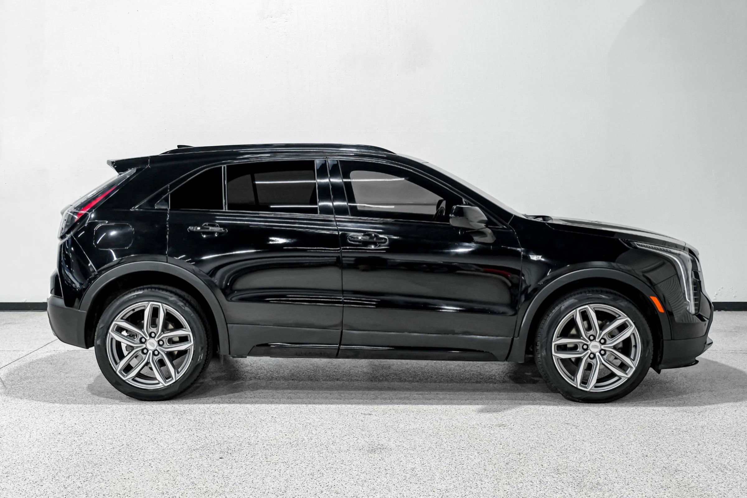 Used 2020 Cadillac XT4 Sport image 5