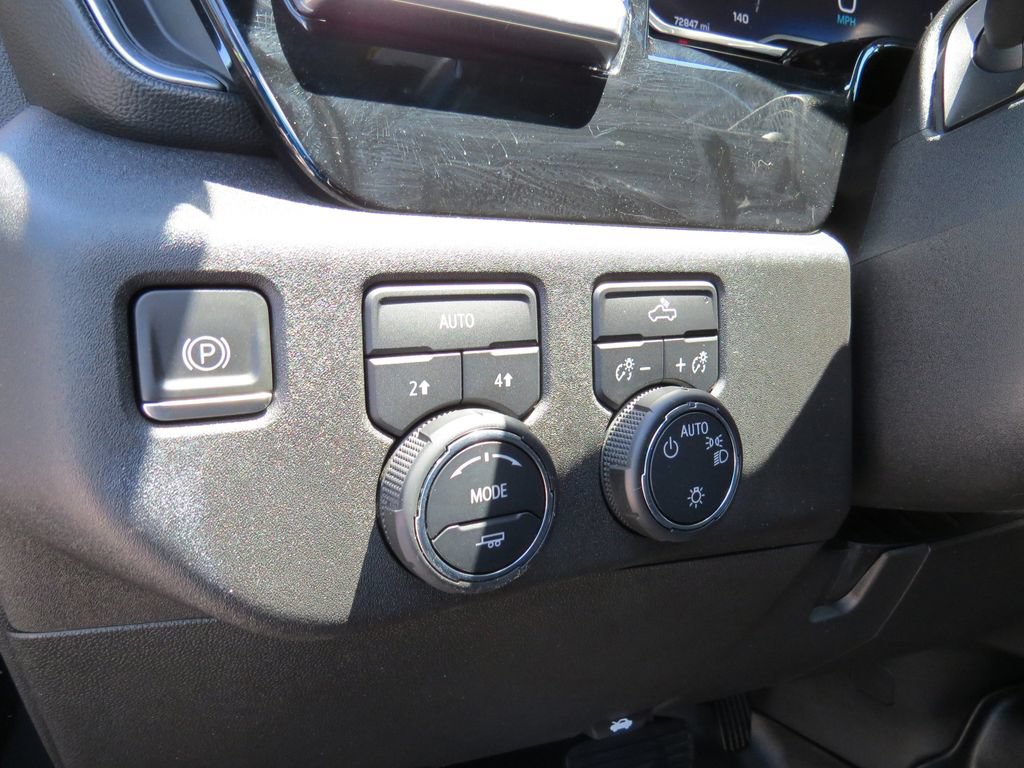 Certified 2022 Chevrolet Silverado 1500 LT AWD/4WD image 20