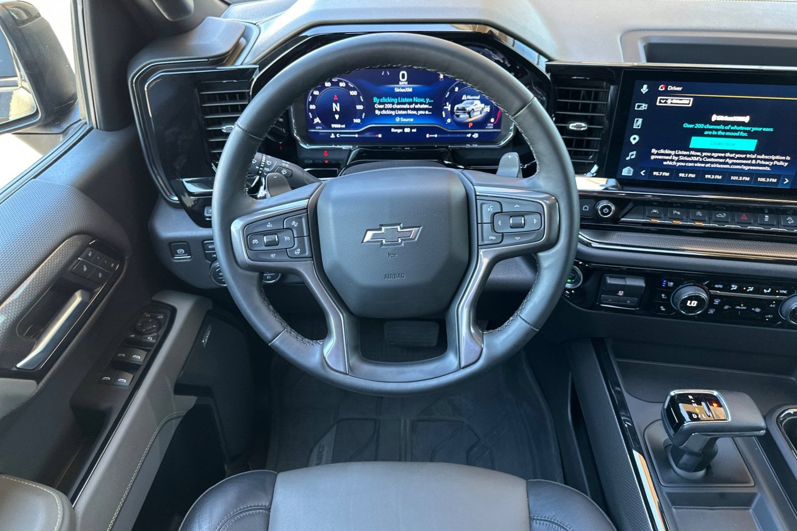 Used 2025 Chevrolet Silverado 1500 ZR2 w/ Technology Package AWD/4WD image 16