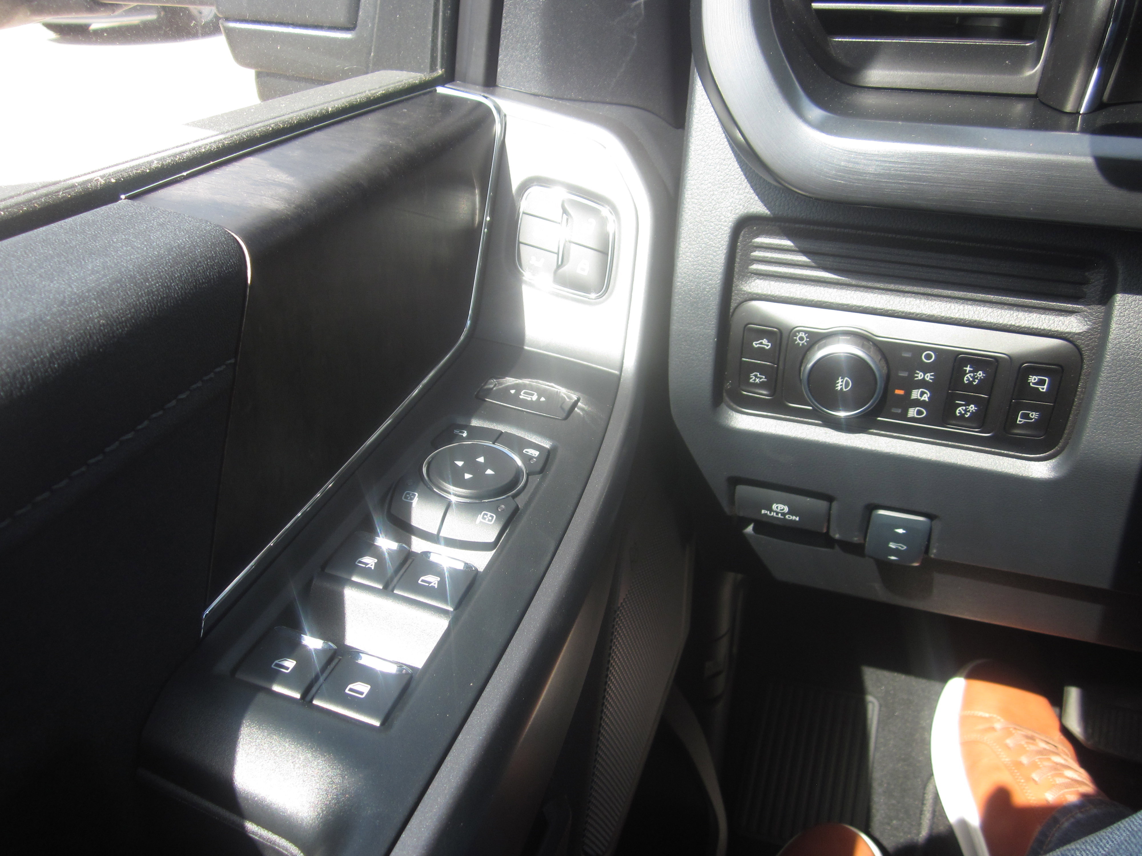 New 2026 Ford F350 Lariat image 25