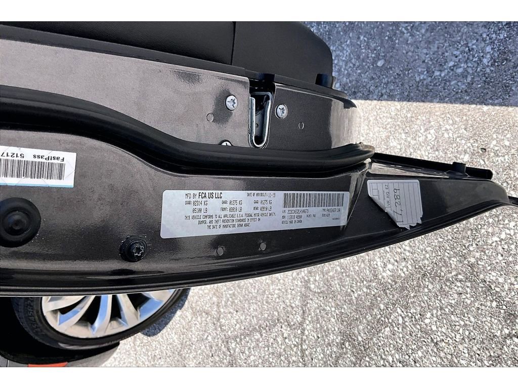 Used 2020 Chrysler 300 Limited RWD image 37