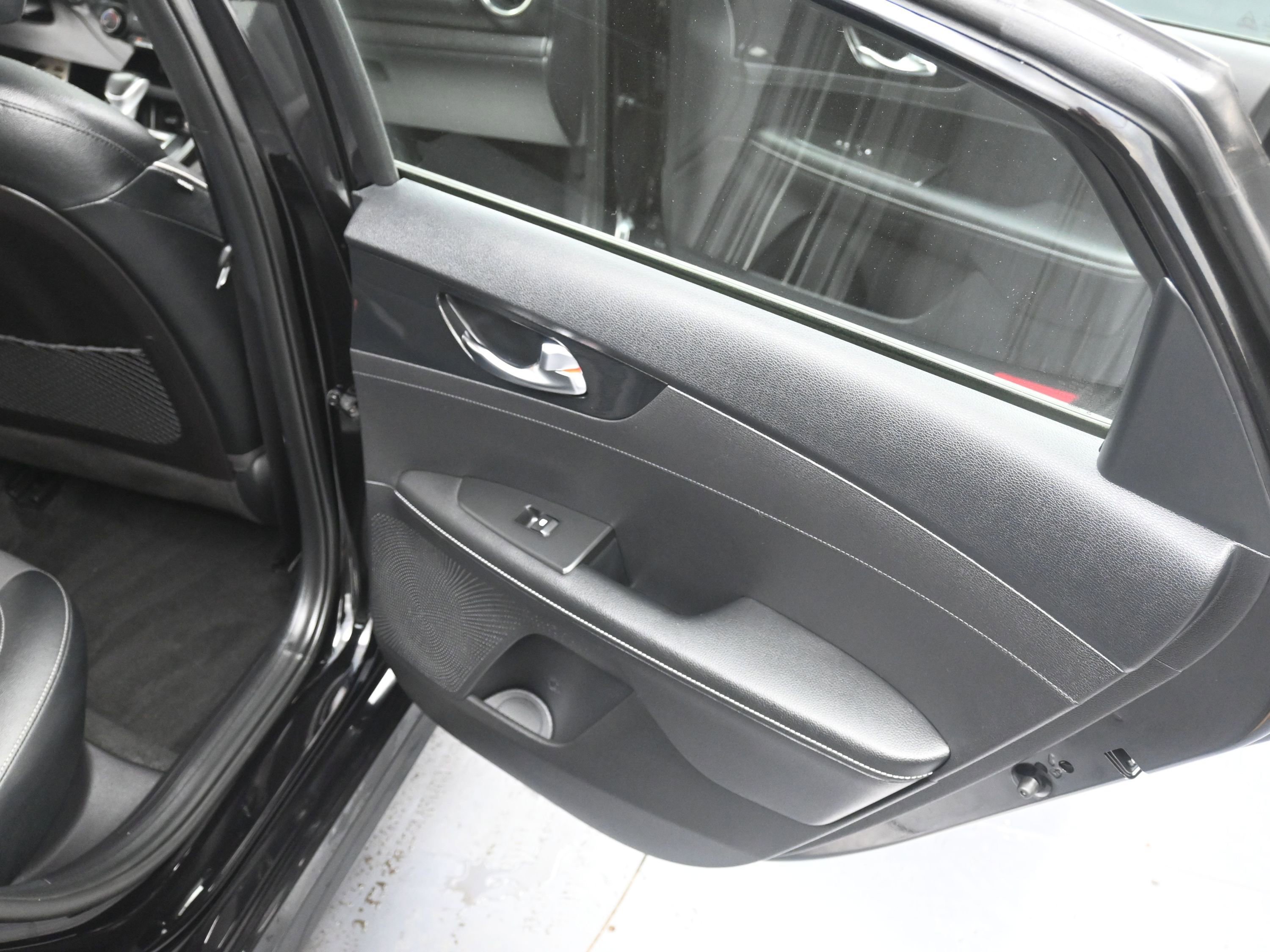 Used 2021 Kia Forte GT-Line image 33