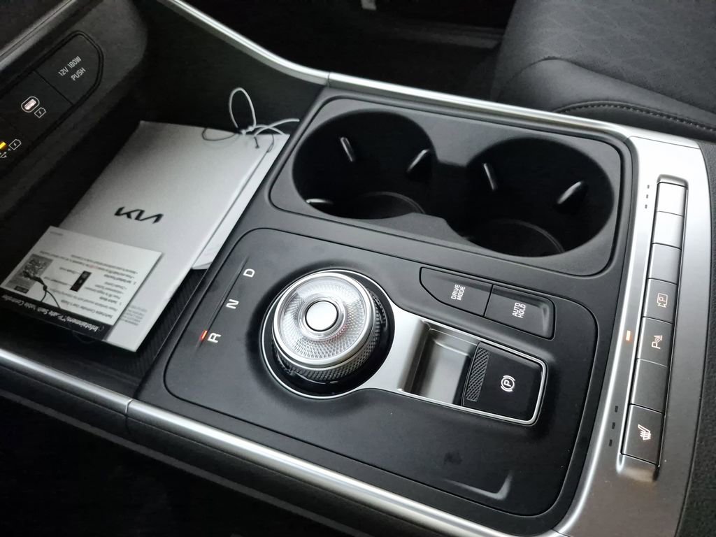 New 2026 Kia Carnival LXS image 22