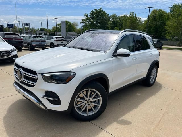 New 2026 Mercedes-Benz GLE 450e 4MATIC image 3