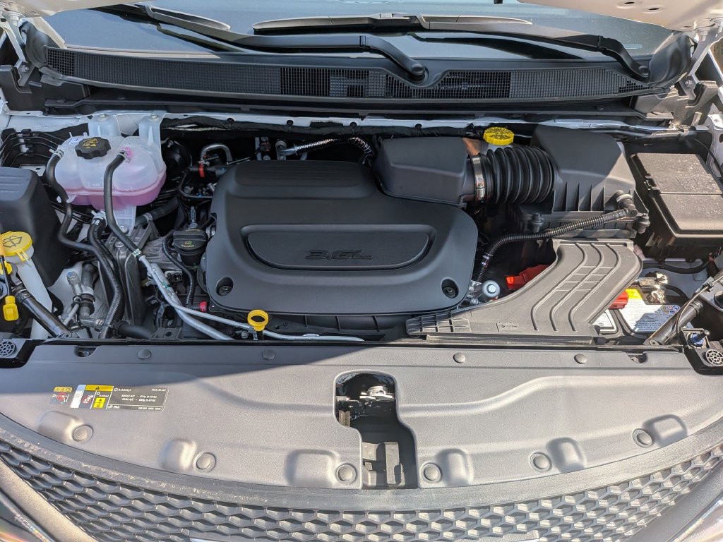 New 2027 Chrysler Pacifica LX FWD image 33