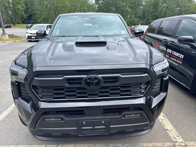 New 2026 Toyota Tacoma TRD Sport w/ TRD Sport Upgrade Package AWD/4WD image 2