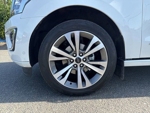 Used 2021 Ford Expedition Platinum AWD/4WD image 19