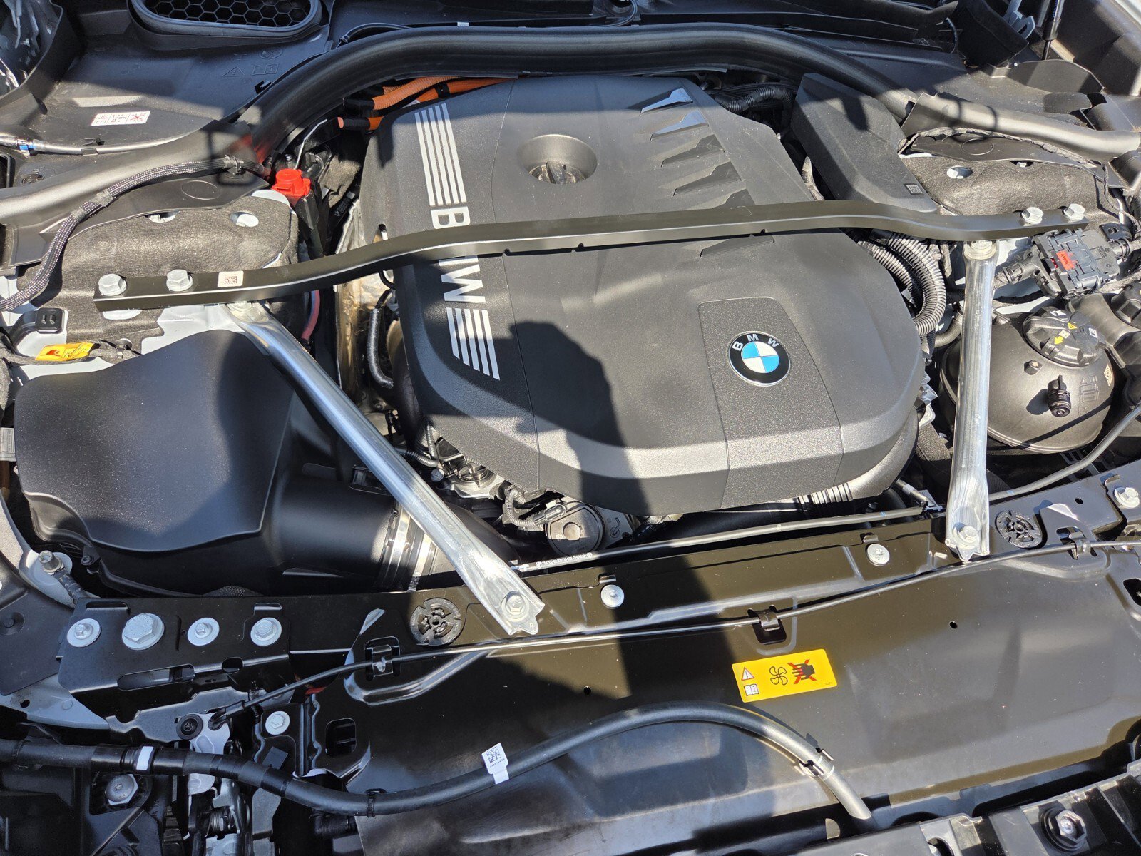 New 2026 BMW 750e xDrive w/ Executive Package image 18