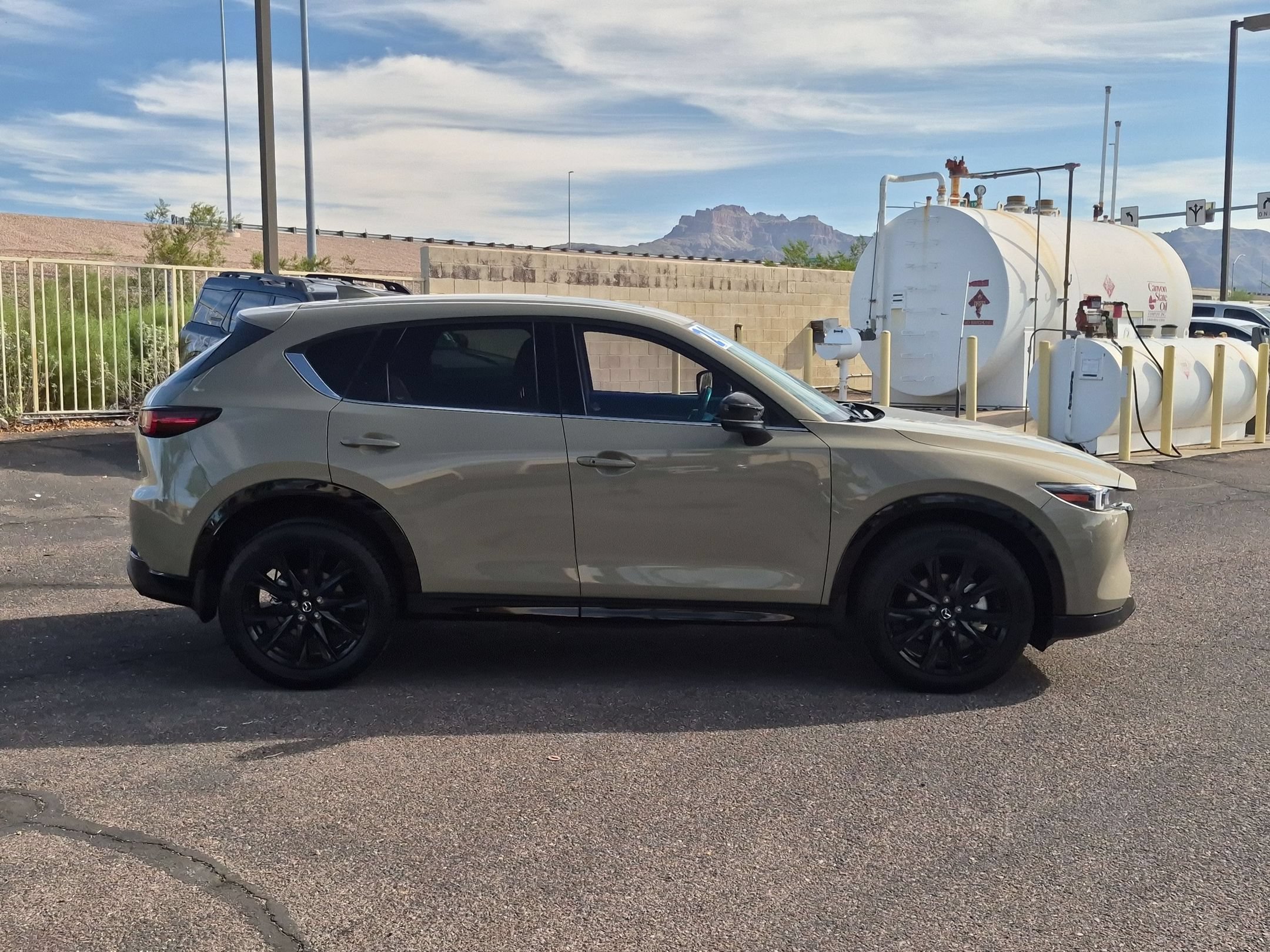 Used 2024 MAZDA CX-5 Carbon Edition AWD/4WD image 4
