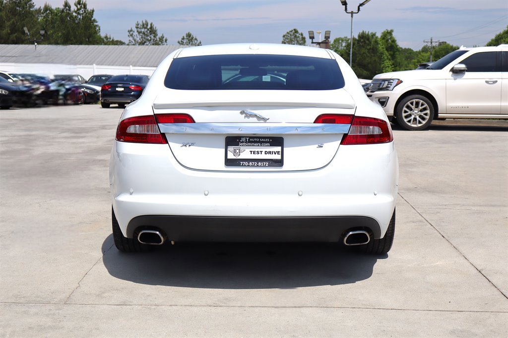 Used 2011 Jaguar XF RWD image 6