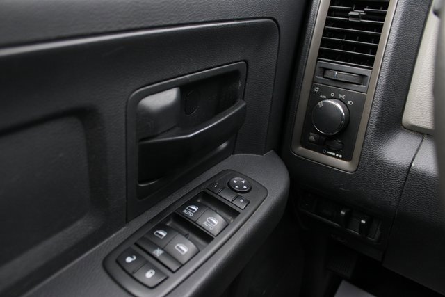 Used 2012 RAM 3500 ST w/ Chrome Appearance Group image 21