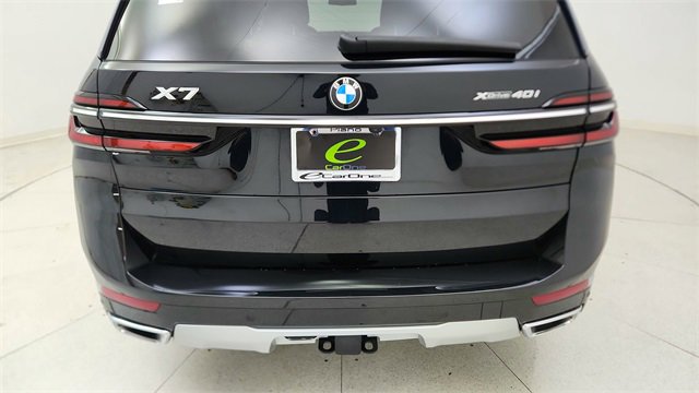 Used 2025 BMW X7 xDrive40i w/ Executive Package image 11