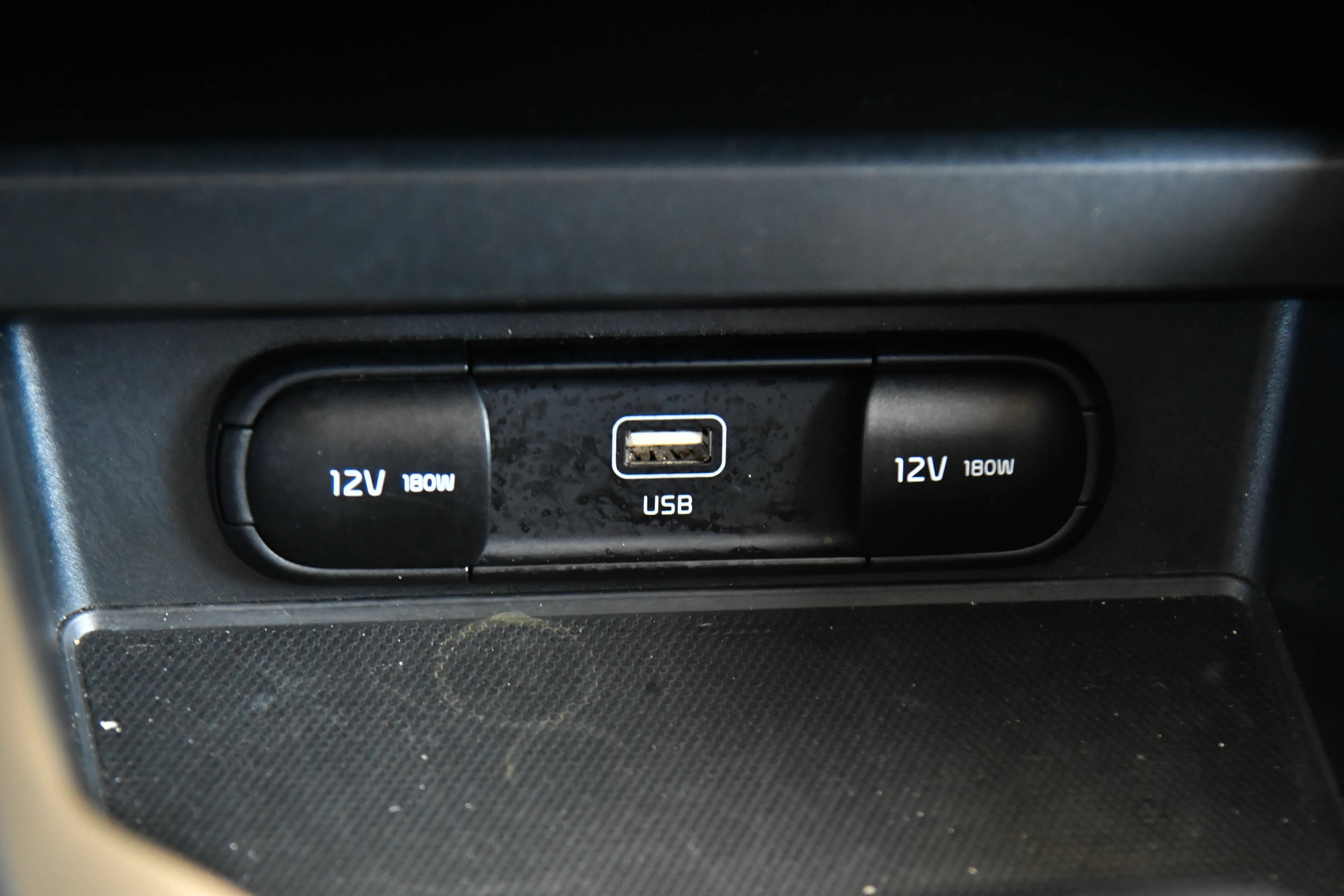 Used 2024 Kia Soul LX w/ Option Group 015 FWD image 21