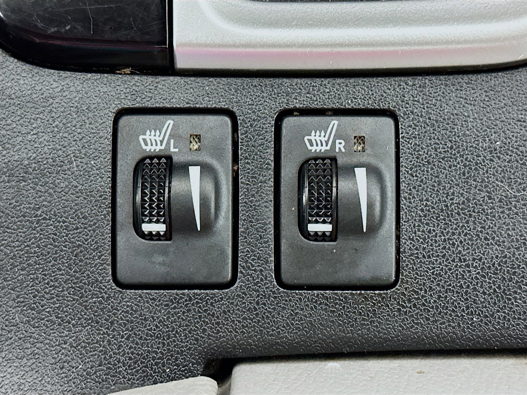 Used 2019 Toyota Highlander XLE image 26