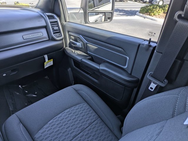 Used 2026 RAM 3500 Big Horn AWD/4WD image 17