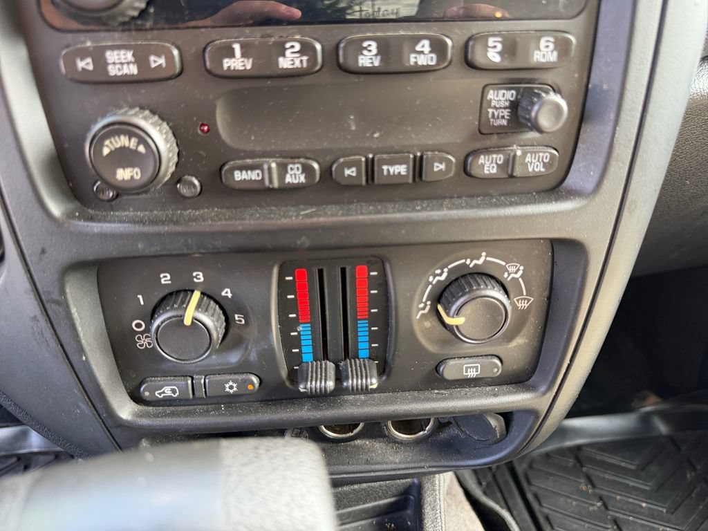 Used 2006 Chevrolet TrailBlazer 4WD w/ LS Preferred Equipment Group image 25