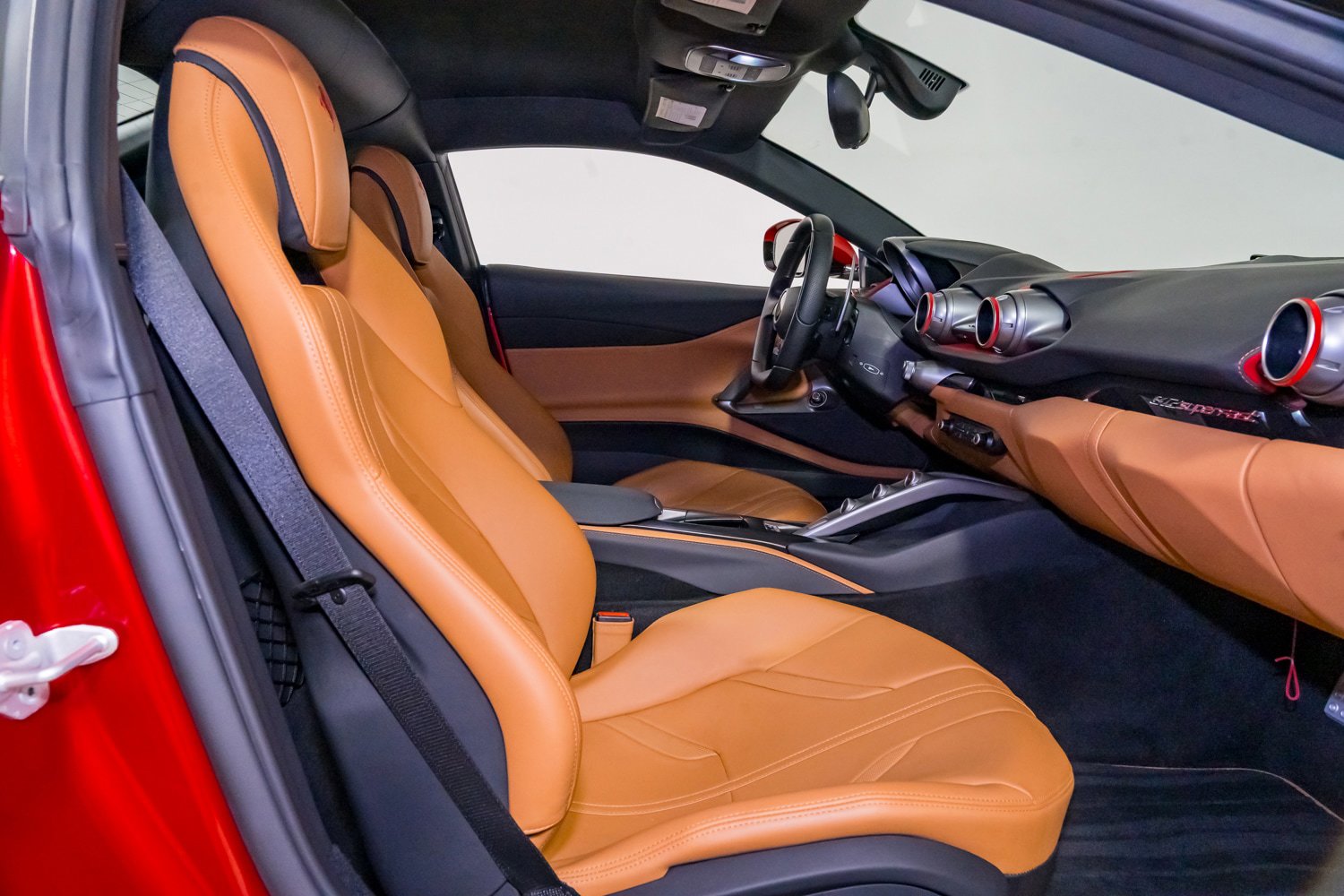 Used 2019 Ferrari 812 Superfast RWD image 26