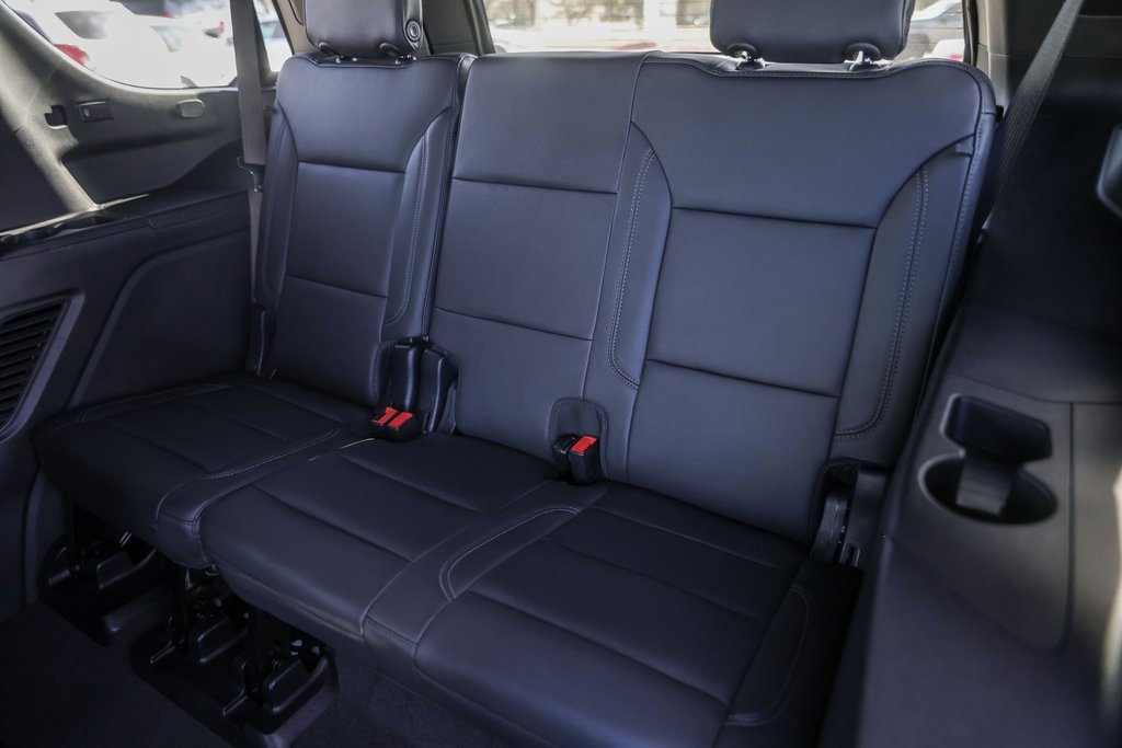 Used 2024 Chevrolet Tahoe LT w/ Luxury Package image 27