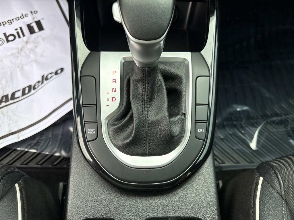 Used 2024 Kia Forte GT-Line w/ GT-Line Premium Package image 24