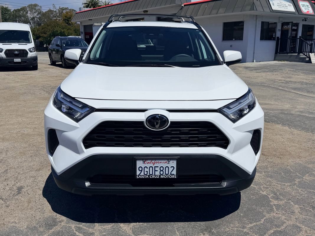 Used 2023 Toyota RAV4 XLE w/ Convenience Package FWD image 2