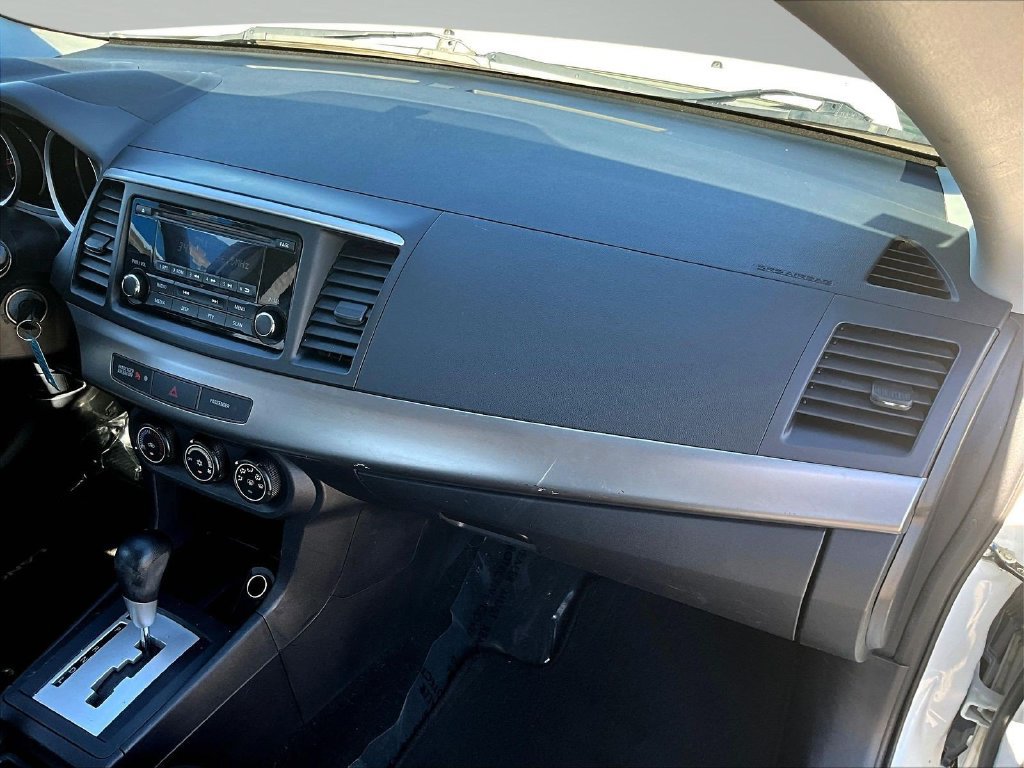 Used 2014 Mitsubishi Lancer ES FWD image 27