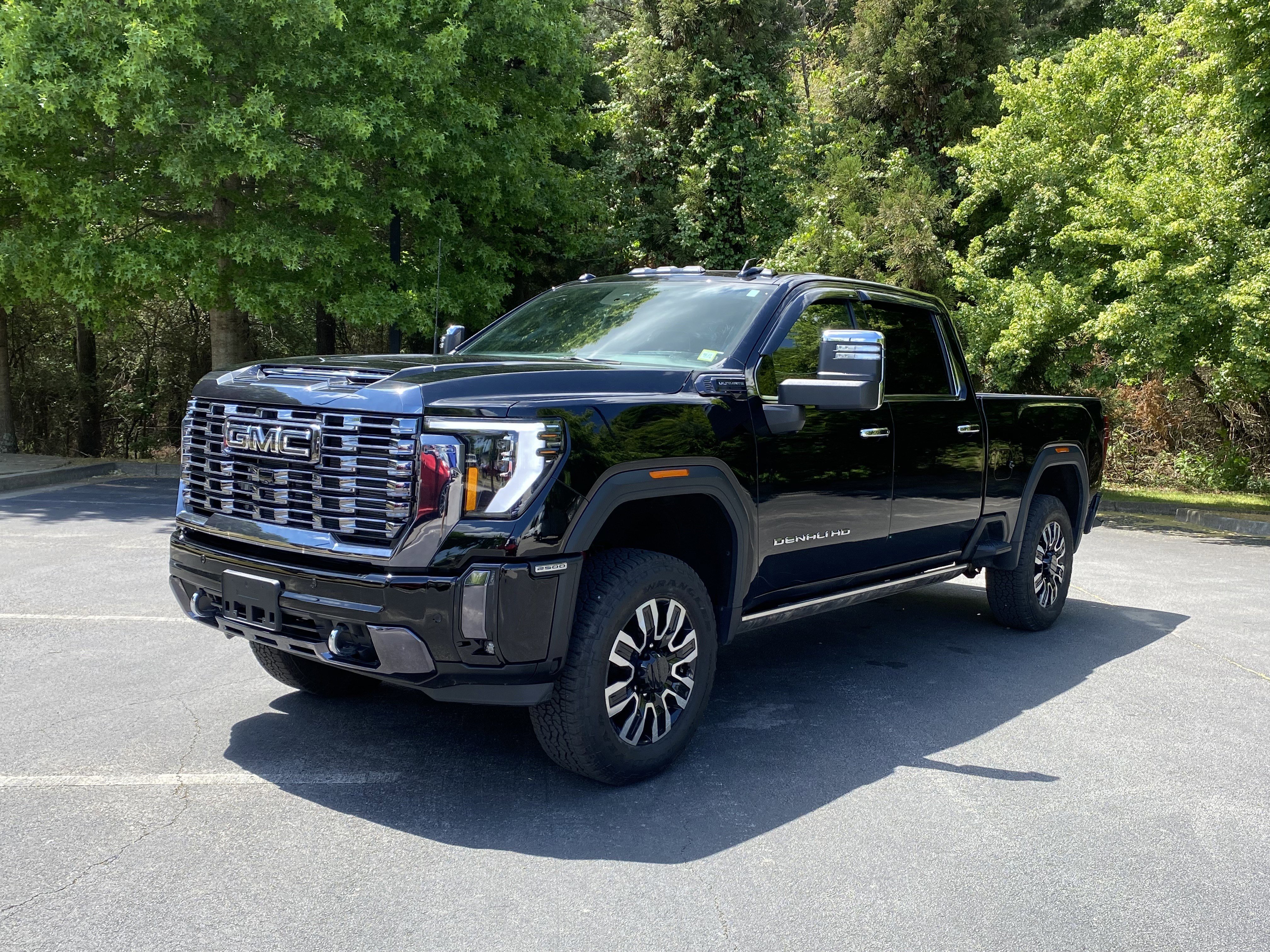 Used 2024 GMC Sierra 2500 Denali Ultimate image 5