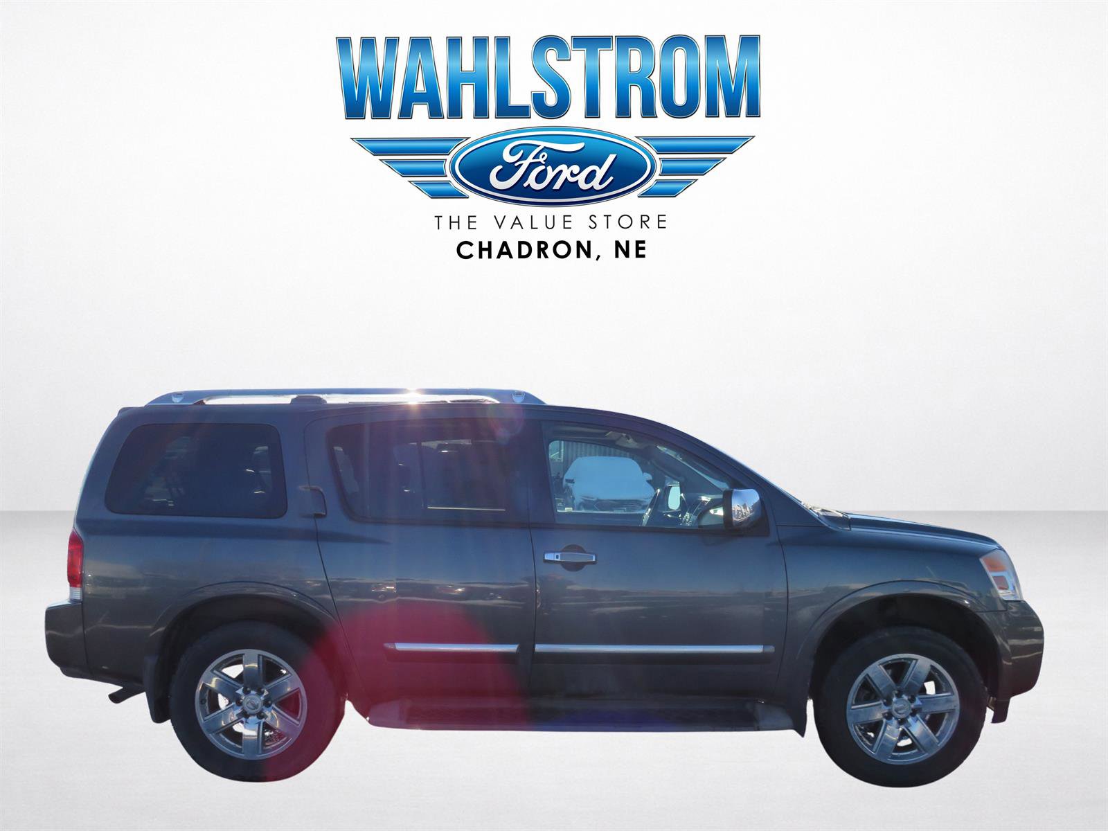 Used 2011 Nissan Armada Platinum w/ 2nd Row Captain Seat Pkg image 6