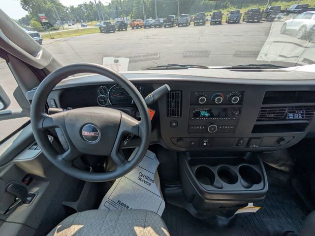 New 2024 GMC Savana 3500 w/ Power Convenience Package RWD image 24