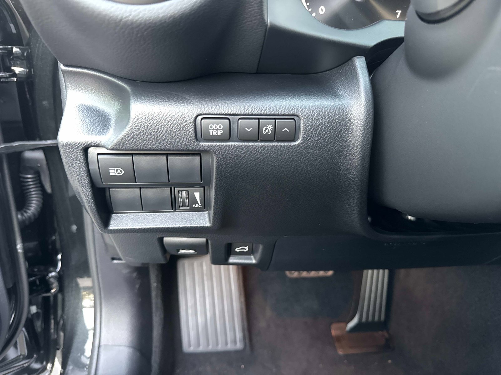 New 2025 Lexus IS 300 F Sport image 31