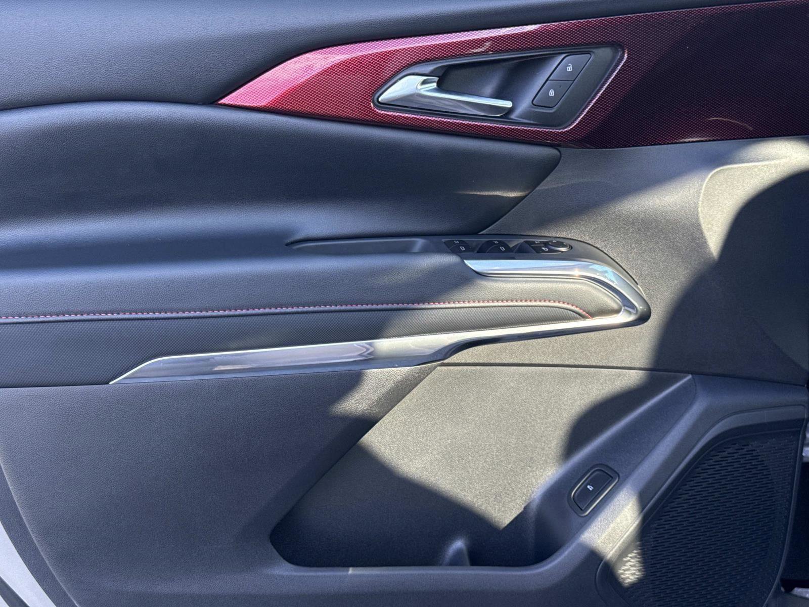 New 2026 Chevrolet Traverse Z71 w/ Driver Confidence Package image 8