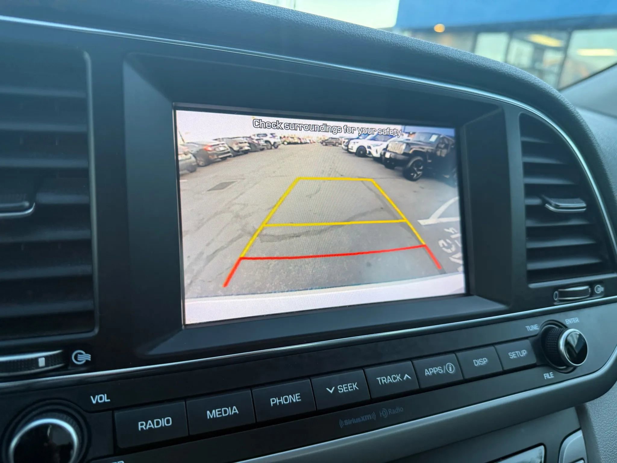 Used 2018 Hyundai Elantra SE w/ SE Connectivity Package 04 image 17