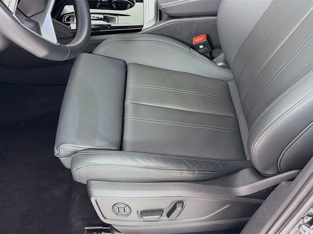 Certified 2025 Audi Q5 Premium Plus w/ Premium Plus AWD/4WD image 20