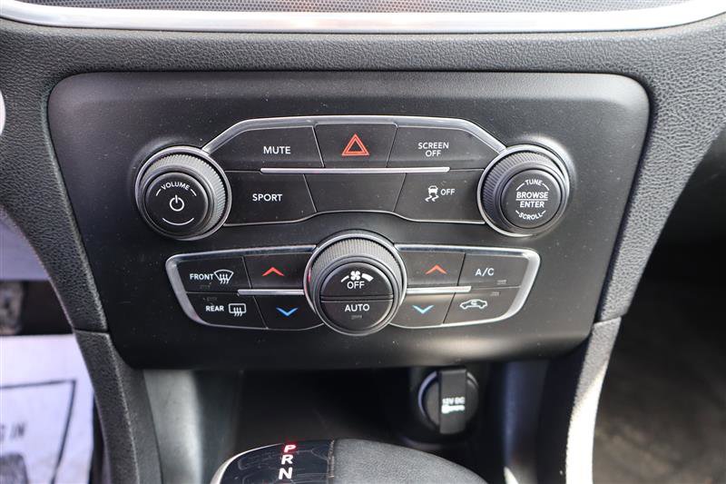 Used 2017 Dodge Charger R/T image 21