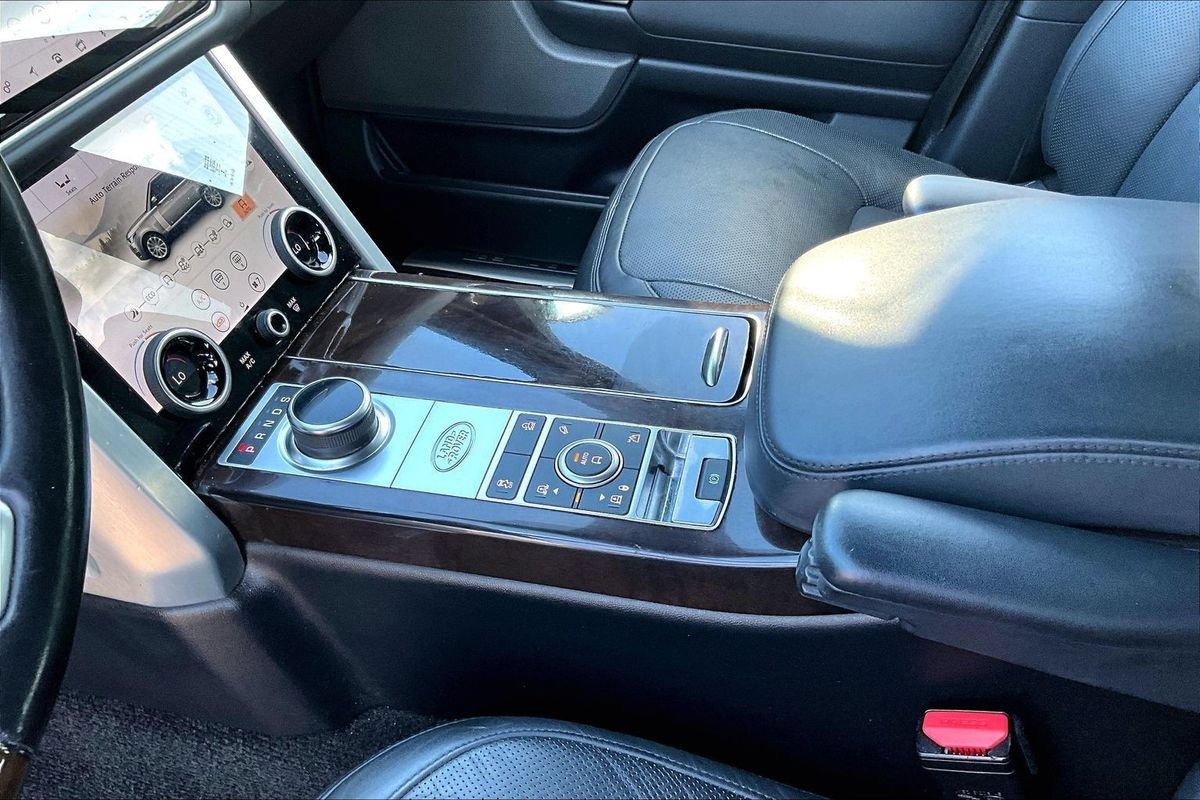 Used 2019 Land Rover Range Rover Supercharged AWD/4WD image 34