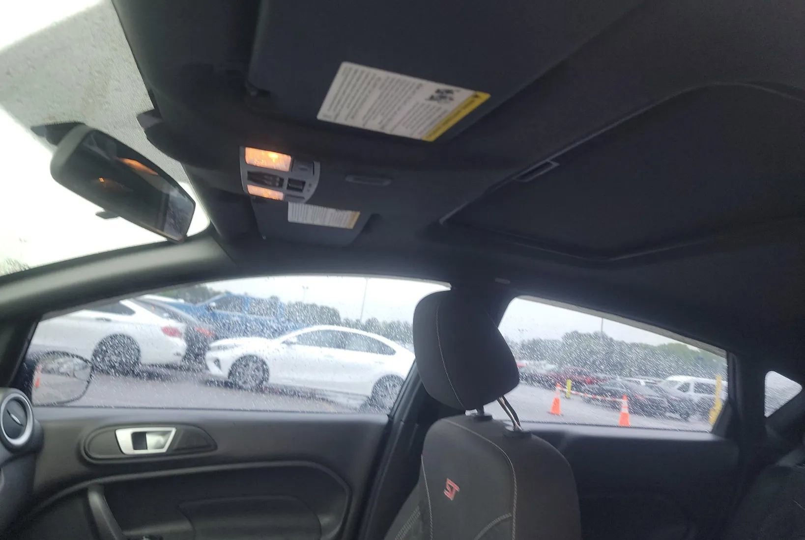 Used 2018 Ford Fiesta ST FWD image 14