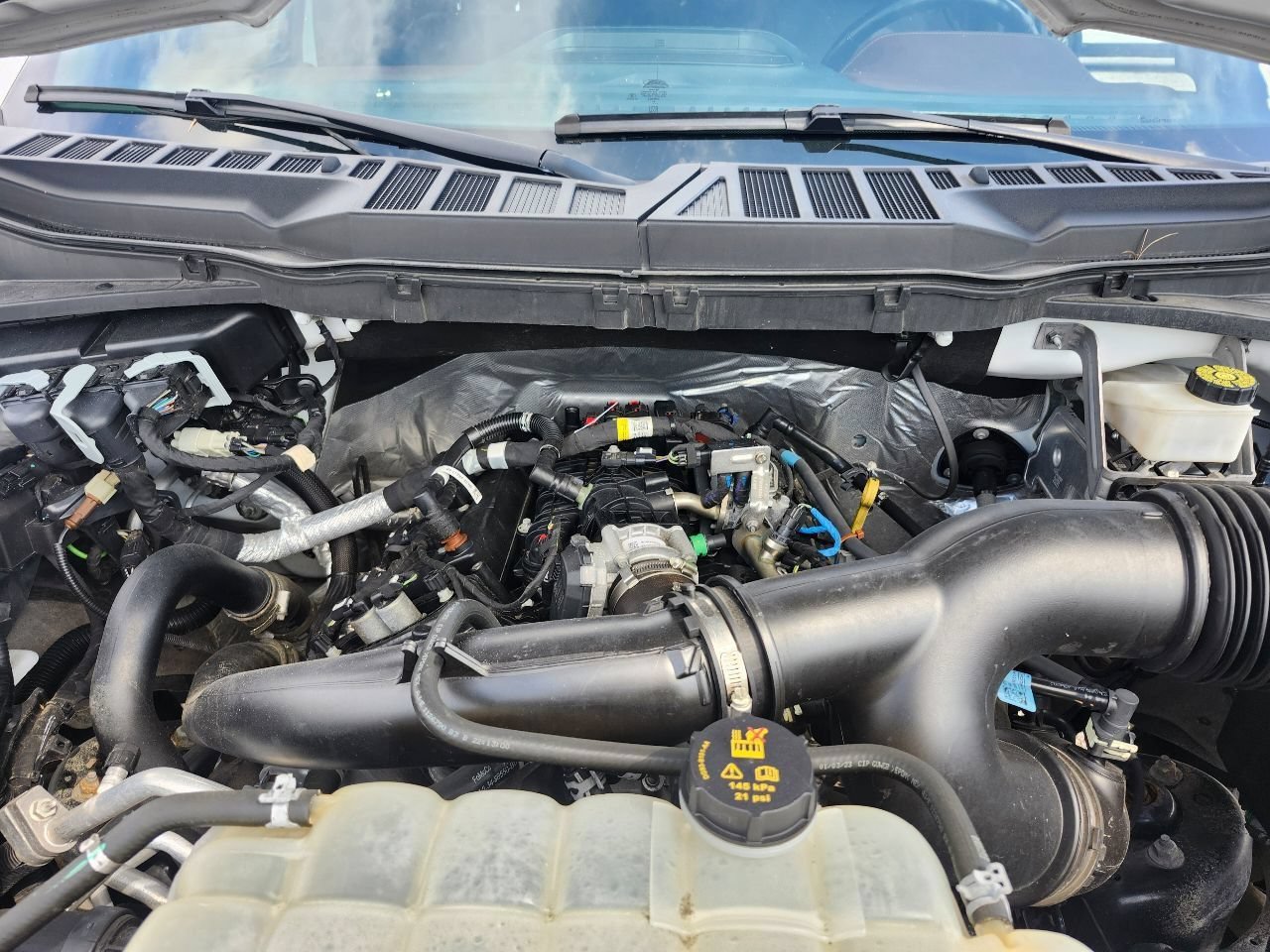 Used 2023 Ford F150 Lariat w/ Equipment Group 502A High AWD/4WD image 14