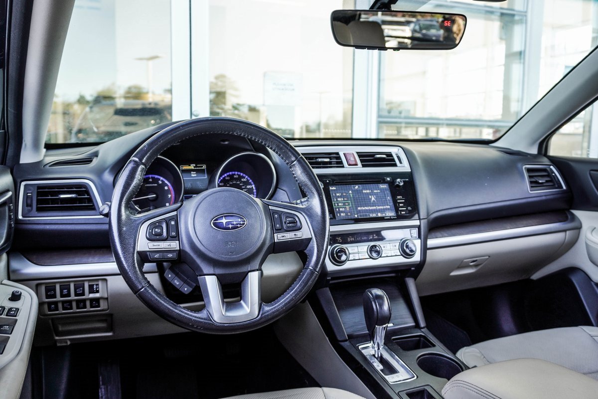 Used 2017 Subaru Outback 2.5i Limited image 5