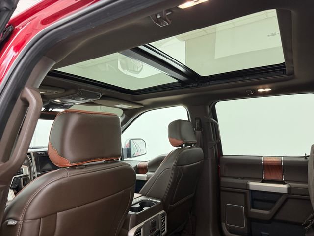 Used 2020 Ford F150 King Ranch w/ Equipment Group 601A Luxury AWD/4WD image 31